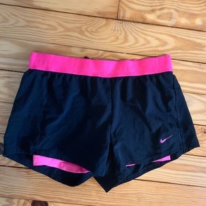Black nike shorts